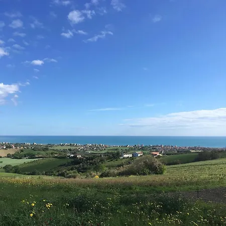 L'oasi Felice فندق مبيت وإفطار *